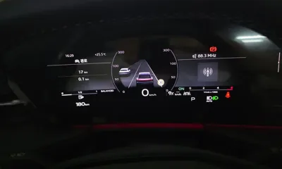 Audi Q5 2025, 17 км, за 55074.18 USD - фото 8