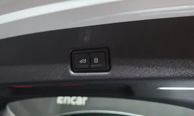 Audi Q5 2025, 17 км, за 55074.18 USD - фото 30