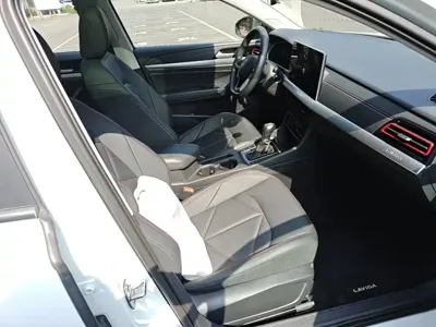 Volkswagen Lavida 2025, 3100 км, за 13102.68 USD - фото 25