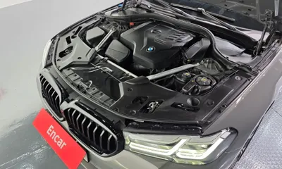 BMW 5-Series 2022, 66208 км, за 24637.58 USD - фото 6