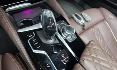 BMW 5-Series 2022, 66208 км, за 24637.58 USD - фото 9