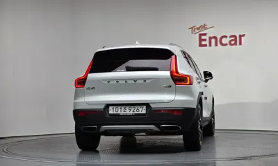 Volvo XC40 2020, 51209 км, за 17486.83 USD