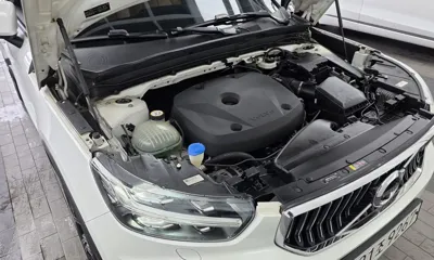 Volvo XC40 2020, 51209 км, за 17486.83 USD - фото 6