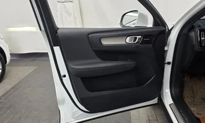 Volvo XC40 2020, 51209 км, за 17486.83 USD - фото 24