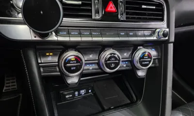 Genesis G70 2018, 81655 км, за 12481.31 USD - фото 17