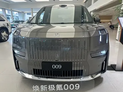 Zeekr 009 0, 100 км, за 67847.55 USD