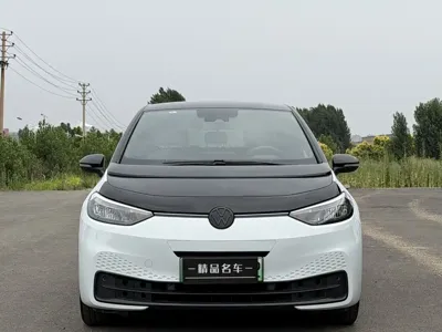 Volkswagen ID.3 2023, 40000 км, за 11562.05 USD
