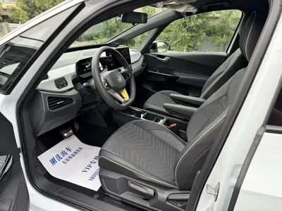 Volkswagen ID.3 2023, 40000 км, за 11562.05 USD