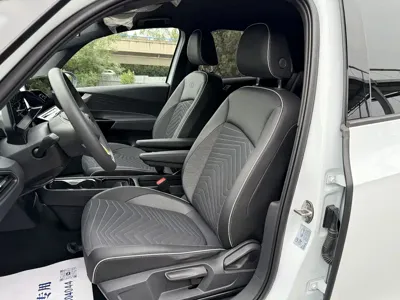 Volkswagen ID.3 2023, 40000 км, за 11562.05 USD