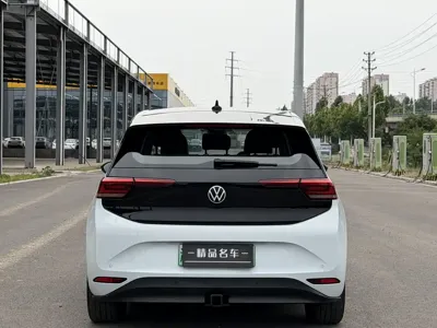 Volkswagen ID.3 2023, 40000 км, за 11562.05 USD - фото 9