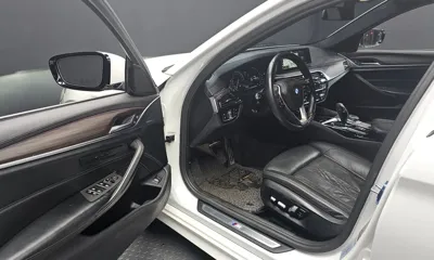 BMW 5-Series 2018, 170561 км, за 12093.43 USD - фото 10