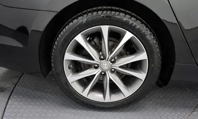 Hyundai Grandeur 2015, 218896 км, за 5850.61 USD