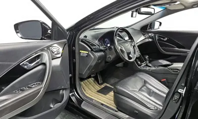 Hyundai Grandeur 2015, 218896 км, за 5824.12 USD - фото 11