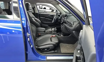 MINI Clubman 2020, 131127 км, за 8527.24 USD - фото 11