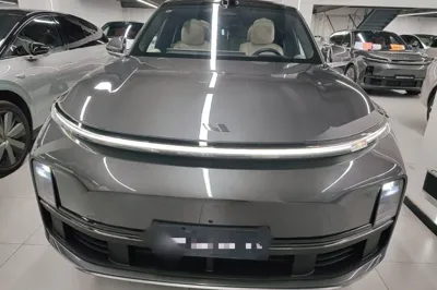 Li Auto L8 2025, 7800 км, за 46313 USD