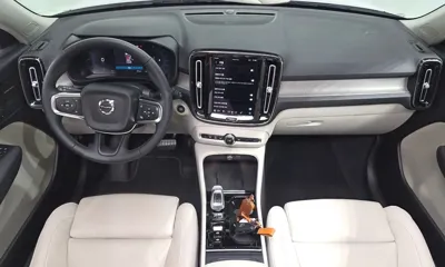 Volvo XC40 2023, 20759 км, за 23354.17 USD - фото 7