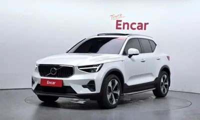 Volvo XC40 2023, 20759 км, за 23354.17 USD - фото 11
