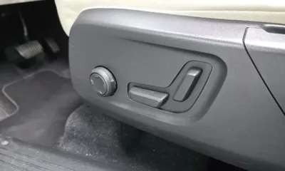Volvo XC40 2023, 20759 км, за 23354.17 USD - фото 32