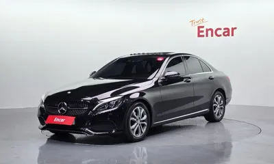 Mercedes-Benz C-Class · 2017 год