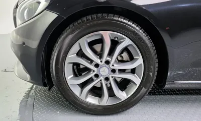 Mercedes-Benz C-Class 2017, 94249 км, за 11567.96 USD