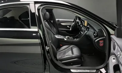 Mercedes-Benz C-Class 2017, 94249 км, за 11567.96 USD - фото 10