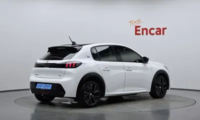 Peugeot 208 2024, 27164 км, за 17913.81 USD