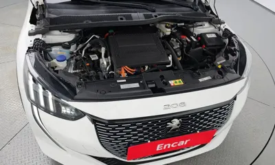 Peugeot 208 2024, 27164 км, за 17789.16 USD - фото 6