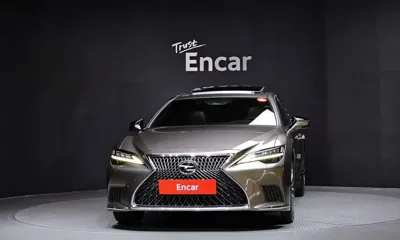Lexus LS 2024, 39592 км, за 71269.02 USD