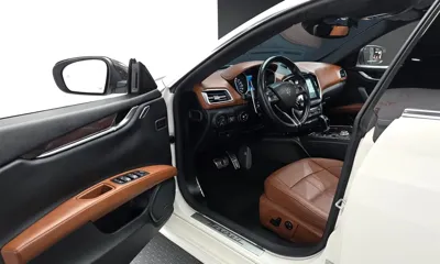Maserati Ghibli 2018, 135779 км, за 65046.9 USD - фото 10