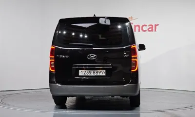 Hyundai Starex 2019, 109361 км, за 12552.89 USD