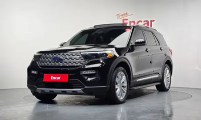 Ford Explorer · 2020 год