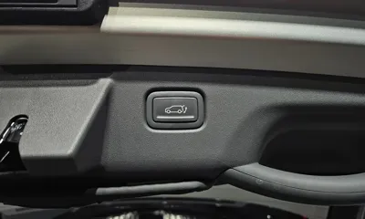 Kia EV3 2026, 5406 км, за 28160.69 USD - фото 33