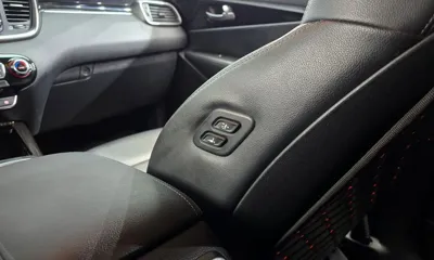 Kia Sorento 2018, 97051 км, за 11766.27 USD - фото 33