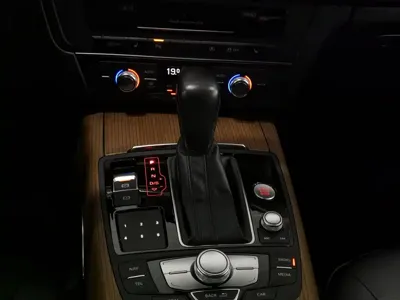 Audi A6L 2018, 125100 км, за 17627.67 USD - фото 13