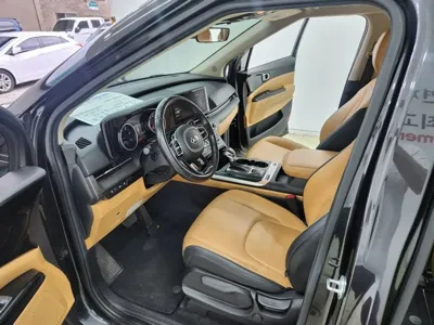 Kia Canival 2021, 121354 км, за 13991.06 USD - фото 12