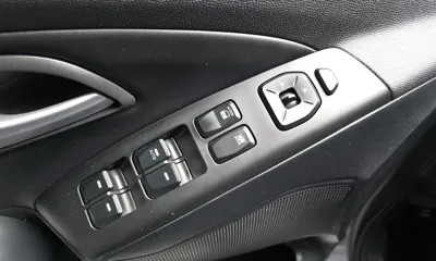 Hyundai Tucson 2015, 141820 км, за 4560.26 USD - фото 16