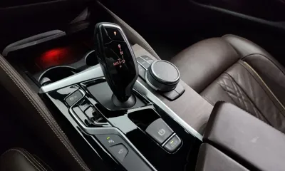 BMW 5-Series 2020, 115179 км, за 19536.41 USD - фото 9