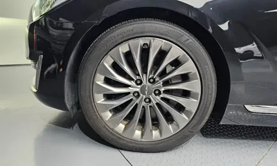 Genesis EQ900 2018, 146459 км, за 14918.57 USD