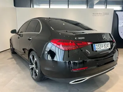 Mercedes-Benz C-Class 2024, 30273 км, за 28554.55 USD