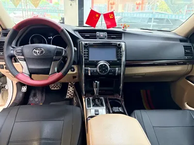 Toyota Reiz 2010, 190000 км, за 3649.13 USD