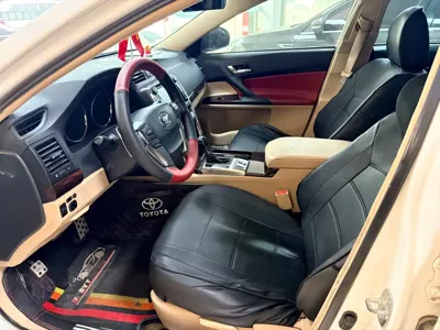 Toyota Reiz 2010, 190000 км, за 3649.13 USD