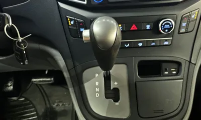 Hyundai Starex 2017, 145988 км, за 7090.82 USD - фото 9