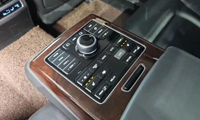 Hyundai Equus 2014, 254444 км, за 3363.07 USD - фото 19