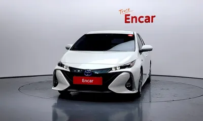 Toyota Prius 2017, 138988 км, за 11694.75 USD