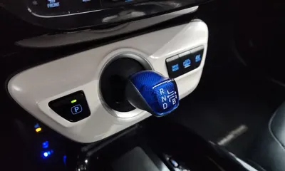Toyota Prius 2017, 138988 км, за 11694.75 USD - фото 9