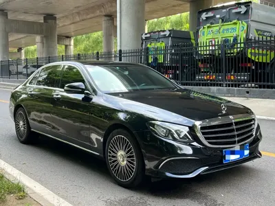 Mercedes-Benz E-Class 2017, 140000 км, за 20570.53 USD
