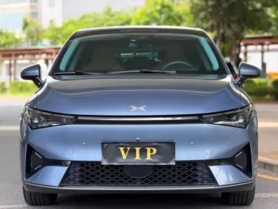 Xpeng P5 · 2022 год