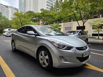 Hyundai Avante 2013, 187776 км, за 1964 USD