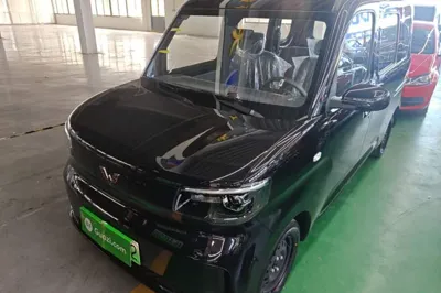 Wuling Zhiguang New Energy · 2025 год