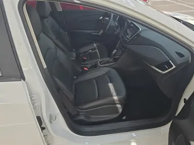 Chevrolet Monza 2021, 67900 км, за 5300.44 USD - фото 8